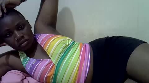 queen_leilla online show from 05/20/26, 05:46