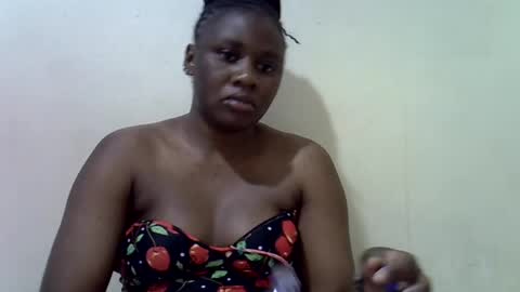 Snapshot of queen_leilla chatting on 07/21/26, 03:09 queen_leilla online show from 07/21/26, 03:09