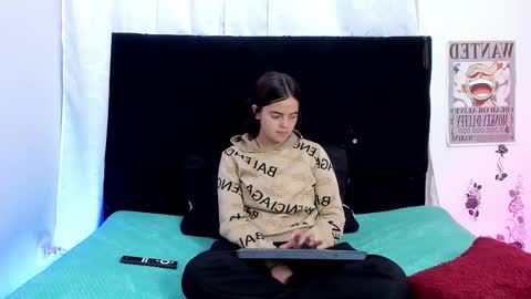 Snapshot of queen_misy chatting on 03/13/26, 07:53 queen_misy online show from 03/13/26, 07:53