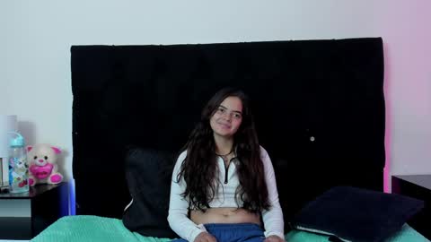 Snapshot of queen_misy chatting on 04/08/26, 08:42 queen_misy online show from 04/08/26, 08:42