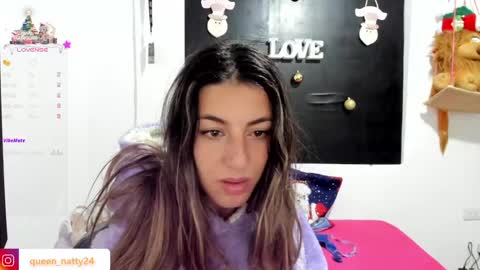 queen_natttyy online show from 12/28/24, 07:11