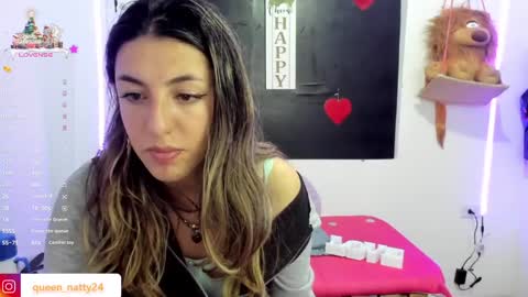 queen_natttyy online show from 01/10/25, 08:07