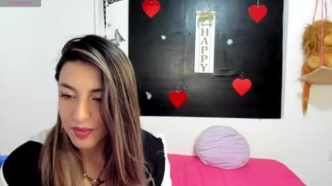 queen_natttyy online show from 01/22/25, 04:02