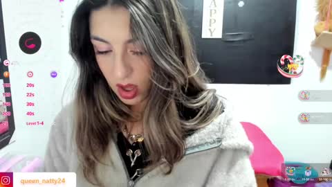 queen_natttyy online show from 01/31/25, 03:52