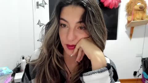 queen_natttyy online show from 02/21/25, 04:40