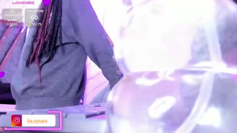   online show from 10/07/25, 12:13