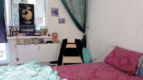 Snapshot of queen_x_joker chatting on 07/18/26, 01:59 queen_x_joker online show from 07/18/26, 01:59