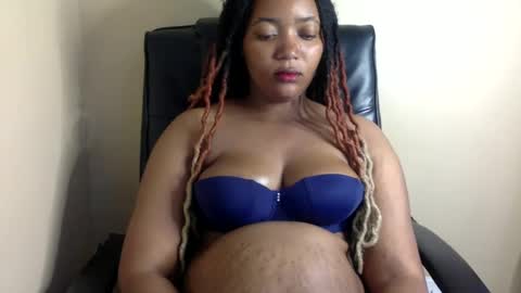 Snapshot of queenbebony2 chatting on 12/11/24, 08:26 Queenbebony2 online show from 12/11/24, 08:26