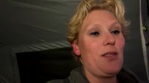 Snapshot of queenbeeangel chatting on 03/11/26, 07:53 Angel online show from 03/11/26, 07:53