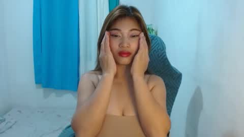 queen online show from 02/19/25, 04:55