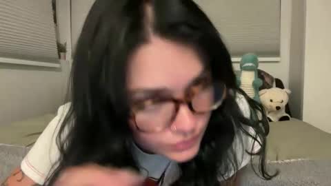 Snapshot of queencassidyy chatting on 04/16/26, 05:08 Cassidy online show from 04/16/26, 05:08