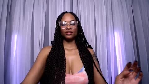 Snapshot of queendom_ing chatting on 03/01/26, 08:55 Sweet Goddess online show from 03/01/26, 08:55