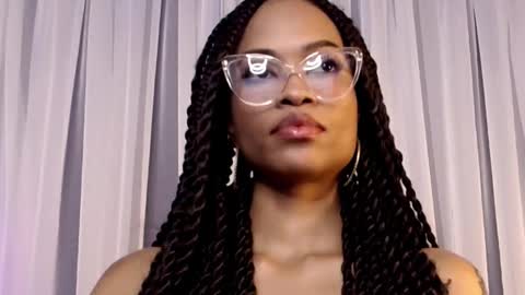 Snapshot of queendom_ing chatting on 03/02/26, 05:08 Sweet Goddess online show from 03/02/26, 05:08