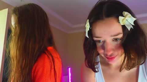 Nelly  INSTA  queenelia  online show from 11/16/25, 10:32