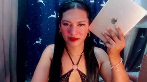 Snapshot of queenfcker1st chatting on 03/08/26, 05:55 Be my property Sabrina online show from 03/08/26, 05:55