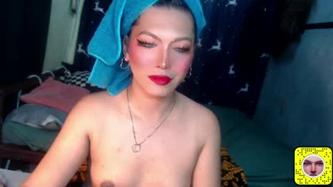 Snapshot of queenfcker1st chatting on 04/20/26, 08:50 Be my property Sabrina online show from 04/20/26, 08:50