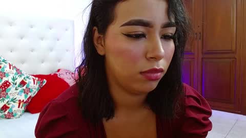 Maria Del Mar online show from 12/19/24, 09:38