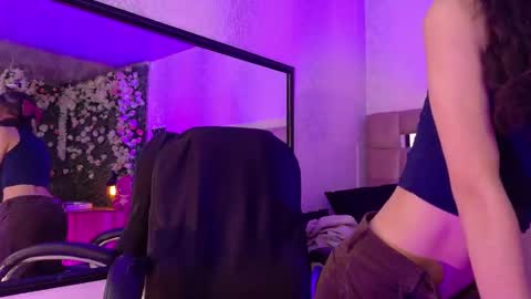 QUEENJEENN online show from 09/24/25, 06:06