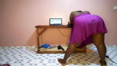 Nina online show from 03/03/25, 05:31