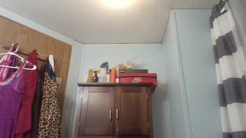 Queen N King Fun Night online show from 03/03/25, 05:42