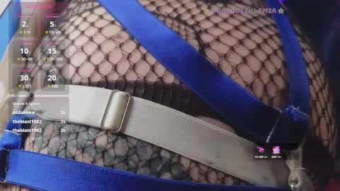 Snapshot of queenlamia chatting on 01/18/25, 12:26 Taurus online show from 01/18/25, 12:26