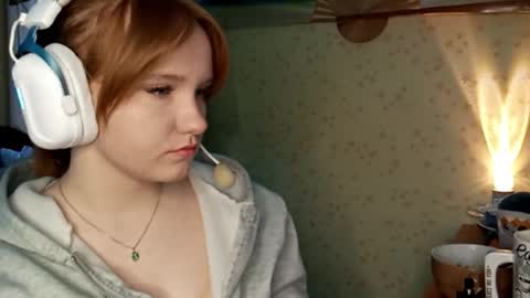 Bella online show from 03/19/26, 06:06