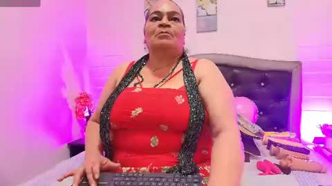 VickyBoobss online show from 06/30/26, 07:37
