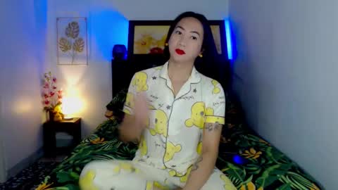 QUEEN online show from 01/11/26, 06:40