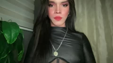 Snapshot of queenn_xxx chatting on 03/24/26, 07:08 QUEEN online show from 03/24/26, 07:08