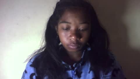 Snapshot of queennaya chatting on 07/31/26, 12:04 queennaya online show from 07/31/26, 12:04