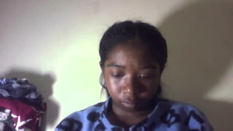 Snapshot of queennaya chatting on 08/01/26, 12:43 queennaya online show from 08/01/26, 12:43