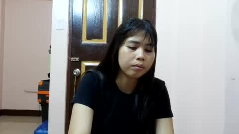 Snapshot of queennbbee chatting on 06/28/26, 10:10 queennbbee online show from 06/28/26, 10:10