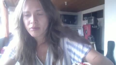 Snapshot of queennicky88 chatting on 11/11/25, 10:10 Nico online show from 11/11/25, 10:10