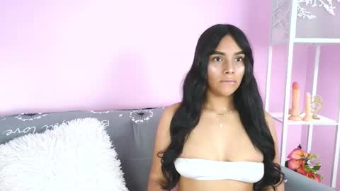 queenofchains online show from 10/18/25, 12:06