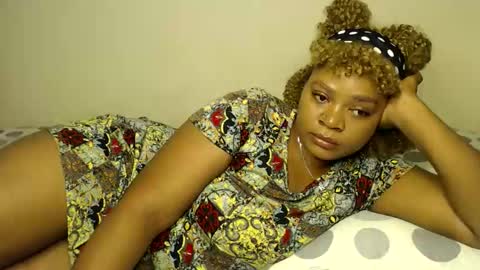 . online show from 09/25/25, 03:32