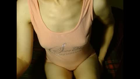 Snapshot of queenoftenderness chatting on 01/29/25, 09:07 queenoftenderness online show from 01/29/25, 09:07