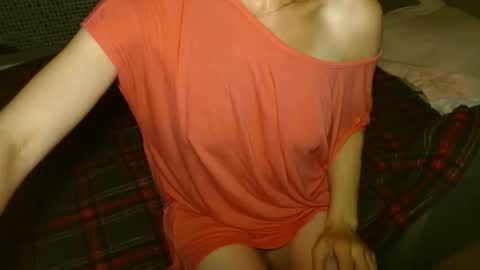 Snapshot of queenoftenderness chatting on 09/08/25, 06:07 queenoftenderness online show from 09/08/25, 06:07