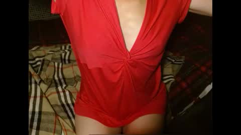 Snapshot of queenoftenderness chatting on 09/22/25, 04:53 queenoftenderness online show from 09/22/25, 04:53