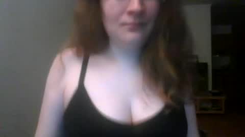 Snapshot of queenofthenights chatting on 07/17/26, 09:08 queenofthenights online show from 07/17/26, 09:08