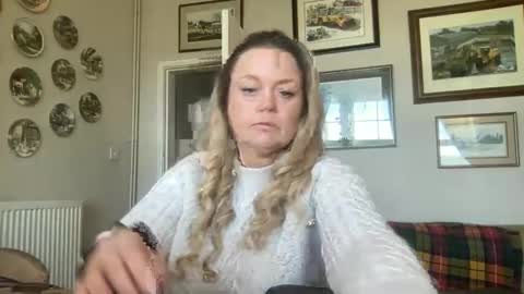 Snapshot of queenp333 chatting on 04/14/26, 07:58 PrincessP333 online show from 04/14/26, 07:58