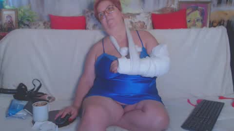 Snapshot of queenpammy chatting on 02/26/25, 10:15 QueenPammy online show from 02/26/25, 10:15