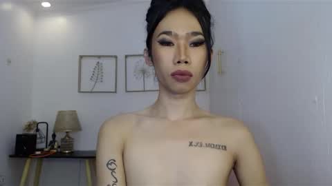 Snapshot of queenpaulaxx chatting on 01/20/25, 11:35 Paula watson online show from 01/20/25, 11:35