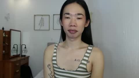 Snapshot of queenpaulaxx chatting on 03/08/25, 06:43 Paula watson online show from 03/08/25, 06:43