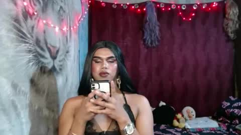 queenpinayebony_xx online show from 05/10/26, 12:10