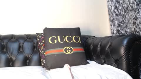 Snapshot of queensanta chatting on 03/07/26, 05:48 santa online show from 03/07/26, 05:48