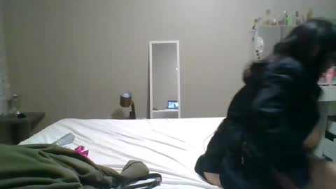 queensecrets online show from 12/06/24, 07:32