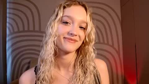 Serena XoXo online show from 06/29/26, 03:23