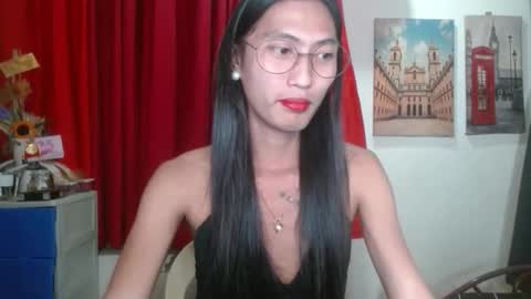Snapshot of queensteffi chatting on 01/12/26, 02:44 queensteffi online show from 01/12/26, 02:44