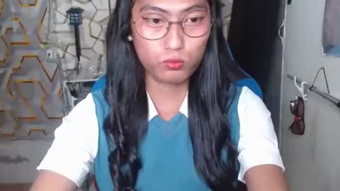 Snapshot of queensteffi chatting on 06/22/26, 08:28 queensteffi online show from 06/22/26, 08:28
