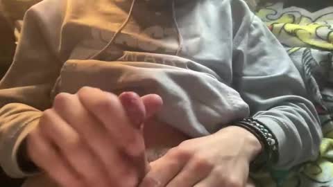 Snapshot of querdorlon chatting on 10/17/25, 06:38 querdorlon online show from 10/17/25, 06:38